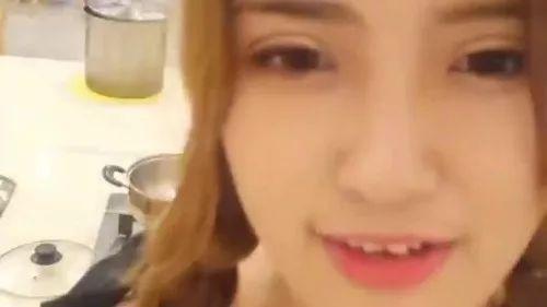 娱乐吃瓜女爱豆,揭秘幕后故事与人气飙升之路